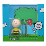 Charlie Brown and the Kite Eating Tree Peanuts Super 7 Reaction Action Figure Diorama Box