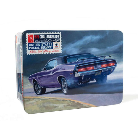 AMT1401 1970 Dodge Challenger R/T Model Kit 1:25