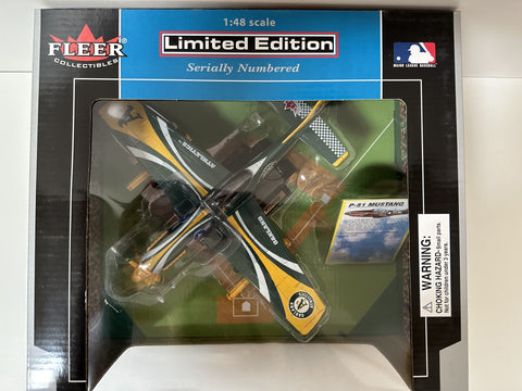 Oakland Athletics Fleer MLB P-51 Mustang Plane Toy Vehicle 1:48