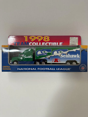 Seattle Seahawks White Rose Collectibles 1998 NFL Tractor Trailer Toy Vehicle 1:80