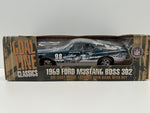 Philadelphia Eagles Ertl Collectibles NFL 1969 Ford Mustang Boss 302 Coin Bank Toy vehicle 1:24
