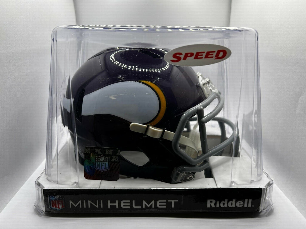 Minnesota Vikings 1961-1979 61-79 Riddell Throwback Speed Mini Helmet – SPORTS ZONE TOYS & COMICS Minnesota Vikings 1961-1979 61-79 Riddell Throwback Speed Mini Helmet – SPORTS ZONE TOYS & COMICS