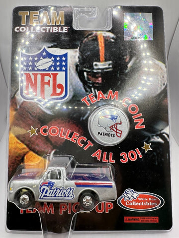 New England Patriots White Rose Coolectibles NFL Team Pick Up with Team Coin Toy Vehicle