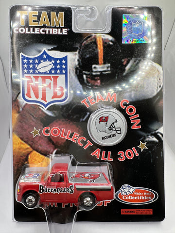 Tampa Bay Buccaneers White Rose Collectibles Team Pick up with Team Coin Toy Vehicle